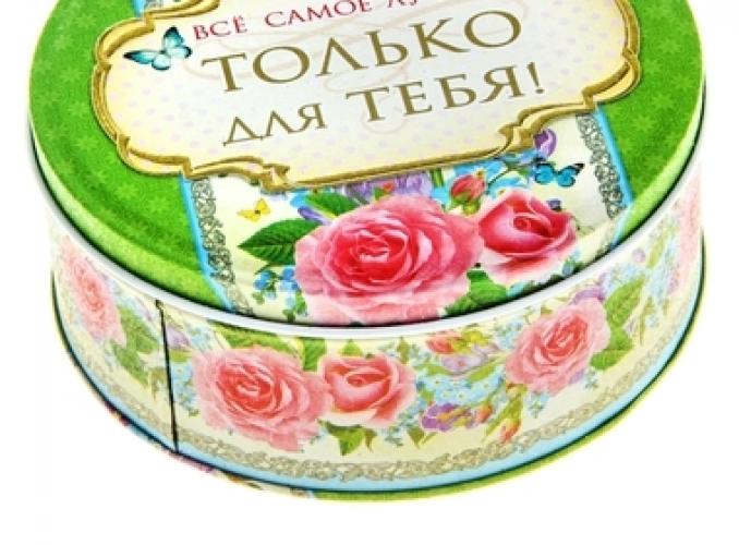 Набор мыльных лепестков 7 шт. + 2 свечи в шкатулке Только для тебя