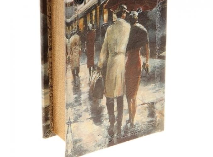 Ключница-книга Прогулка под дождём