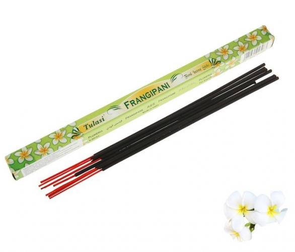 Благовония четырехгранник Sarathi Frangipani Плюмерия 8 палочек в упаковке