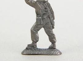 Оловянный солдатик Пограничник с ракетницей
