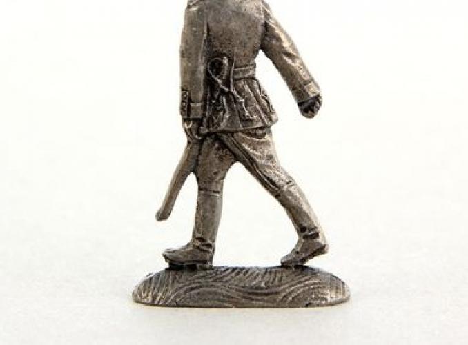 Оловянный солдатик Германский офицер на марше