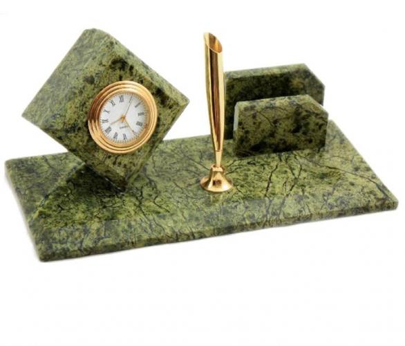 Визитница с кубиком