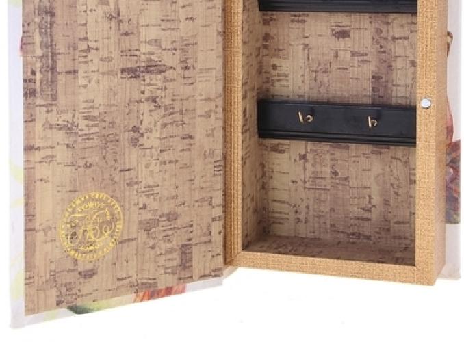 Ключница-книга Порхание бабочек