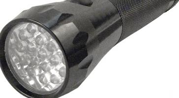 Черный светодиодный фонарик 