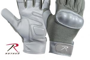 Лиственно-зеленые тактические перчатки 