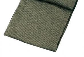 Шерстяной оливковый шарф 